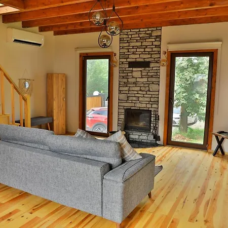 Lal Hayal Konaklari فيلة *