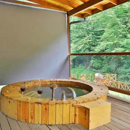 Lal Hayal Konaklari فيلة *